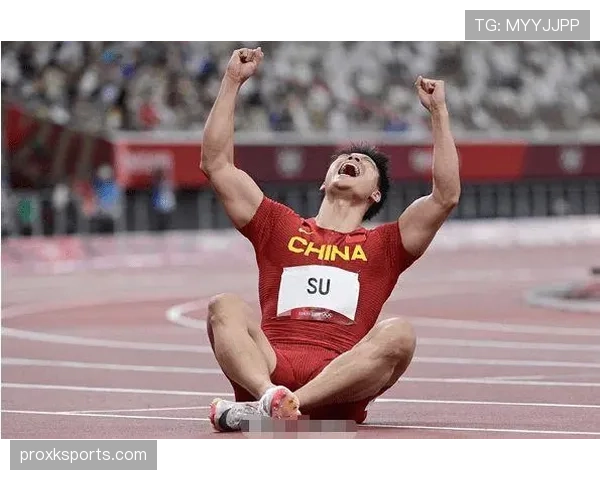 苏炳添这作息也太狠了，凌晨四点睡六点起，普通人连他一天的零头都熬不过